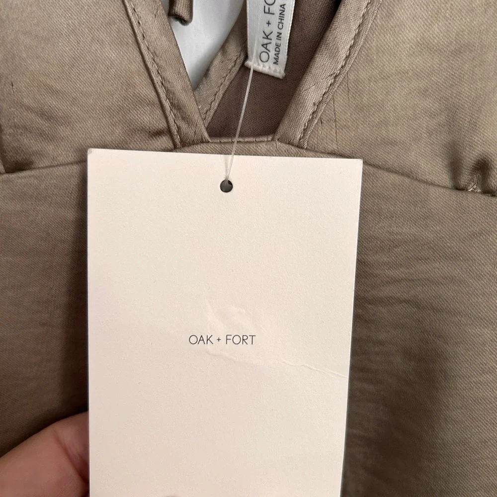 BNWT Oak & Fort Satin Butterfly Dress in Gold/Brown Size M - Picture 3 of 10